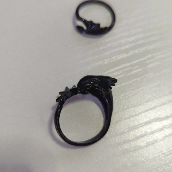 Dragon Rings Sizes 6 & 10 Black Shiny Lot of 2 Open Unisex‎ Gothic Mystical - Picture 3 of 5